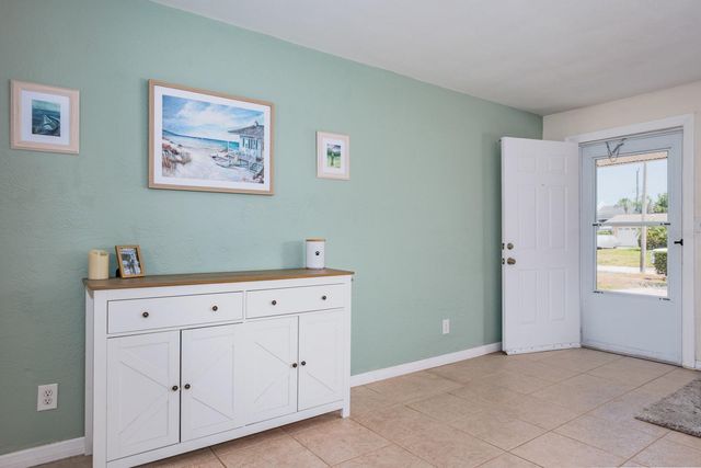 11662 75TH AVENUE, Seminole, FL 33772
