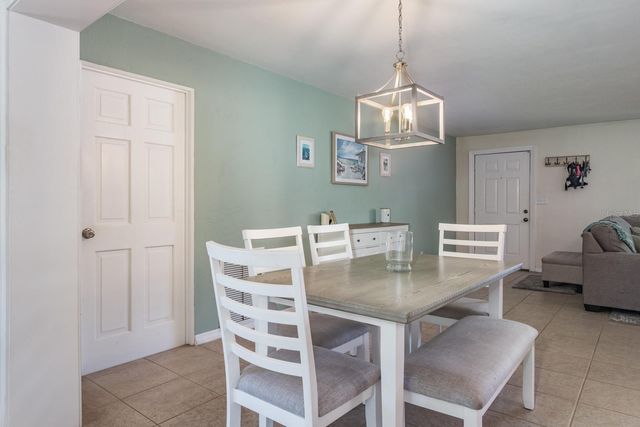 11662 75TH AVENUE, Seminole, FL 33772