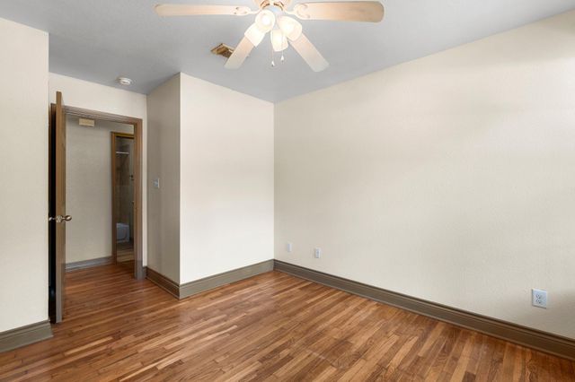 1203 Haynes ST, San Marcos, TX 78666