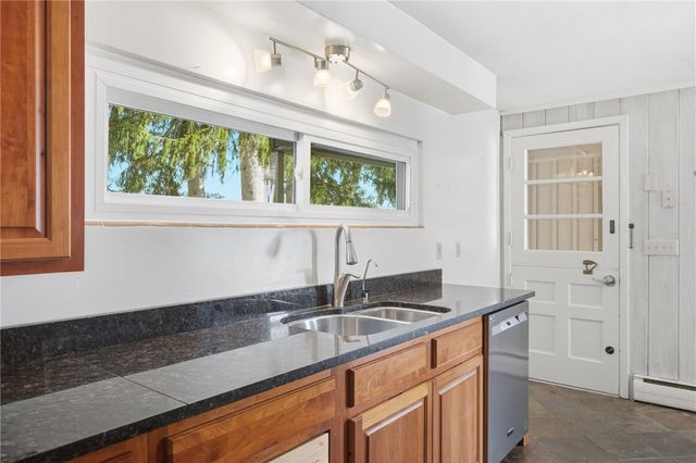 6023 Linwood Dr, Richland, PA 16059