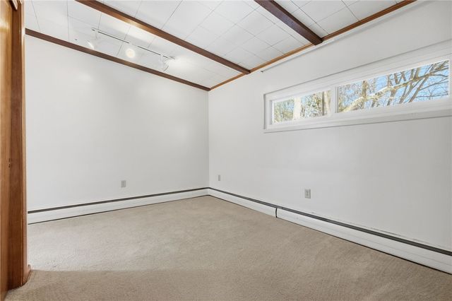 6023 Linwood Dr, Richland, PA 16059