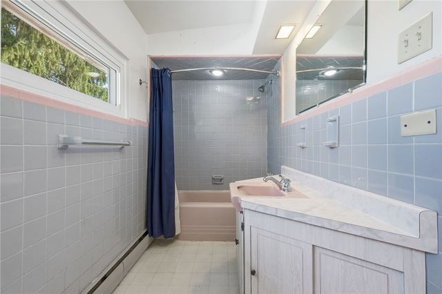 6023 Linwood Dr, Richland, PA 16059