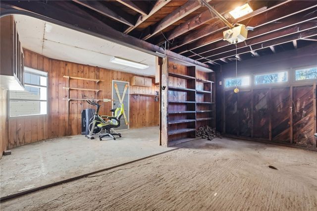 6023 Linwood Dr, Richland, PA 16059