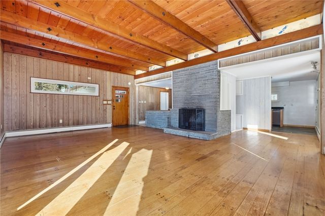 6023 Linwood Dr, Richland, PA 16059