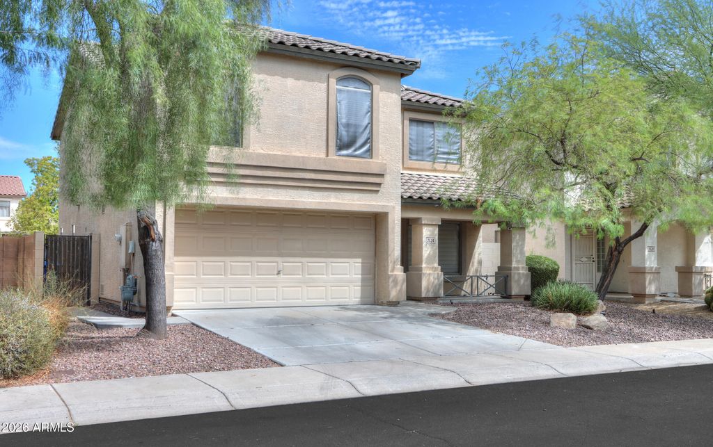 2524 W HEDGEHOG Place, Phoenix, AZ 85085 — photo 3