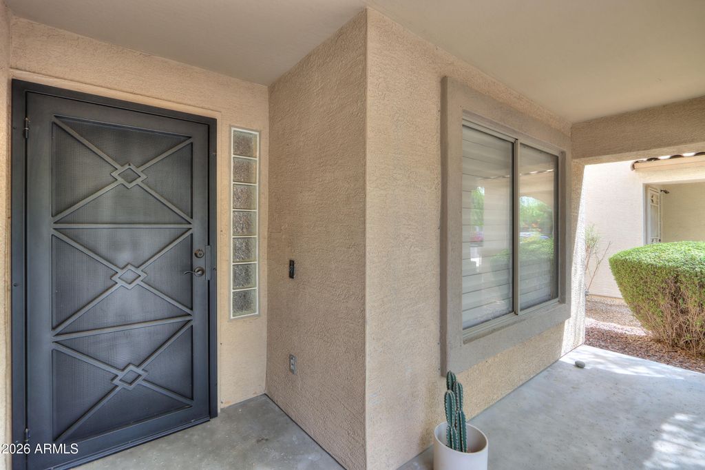 2524 W HEDGEHOG Place, Phoenix, AZ 85085 — photo 4