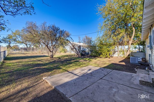 1906 Juanita Avenue, San Angelo, TX 76901