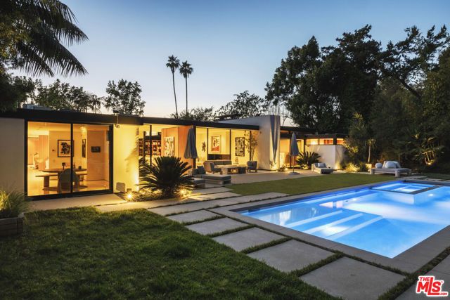 570 Evelyn Place, Beverly Hills, CA 90210