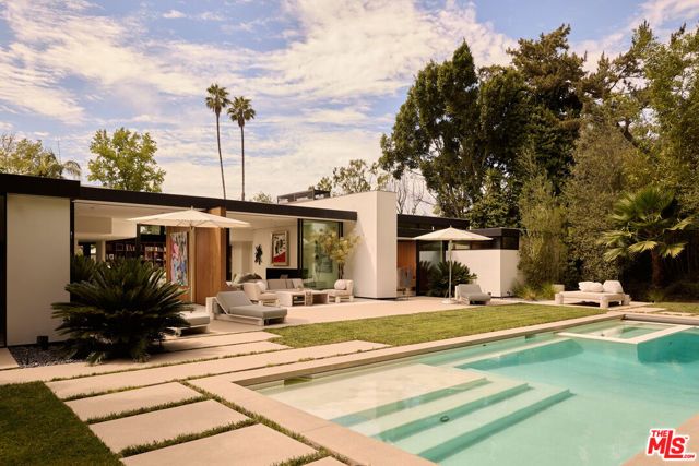 570 Evelyn Place, Beverly Hills, CA 90210