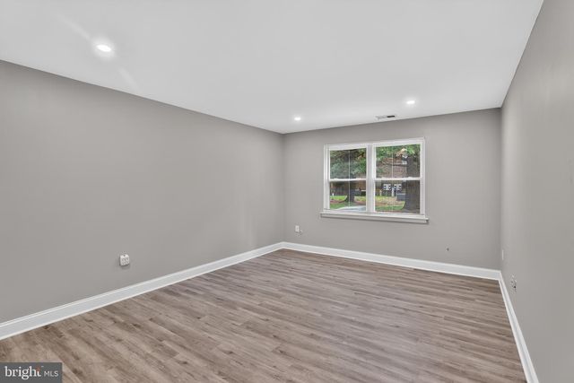 1807 SILVER CT, Hamilton, NJ 08690