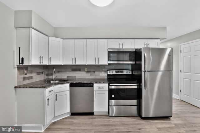 1807 SILVER CT, Hamilton, NJ 08690