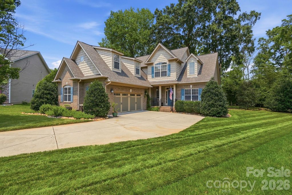 8330 Bourgess Court, Fort Mill, SC 29707