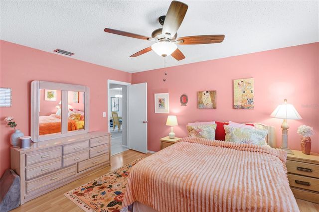 2327 WATERBLUFF PLACE V315, Sarasota, FL 34231