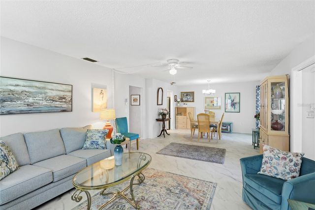 2327 WATERBLUFF PLACE V315, Sarasota, FL 34231