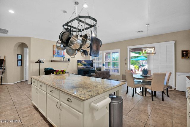 3102 W EAGLE CLAW Drive, Phoenix, AZ 85086