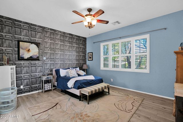 3102 W EAGLE CLAW Drive, Phoenix, AZ 85086