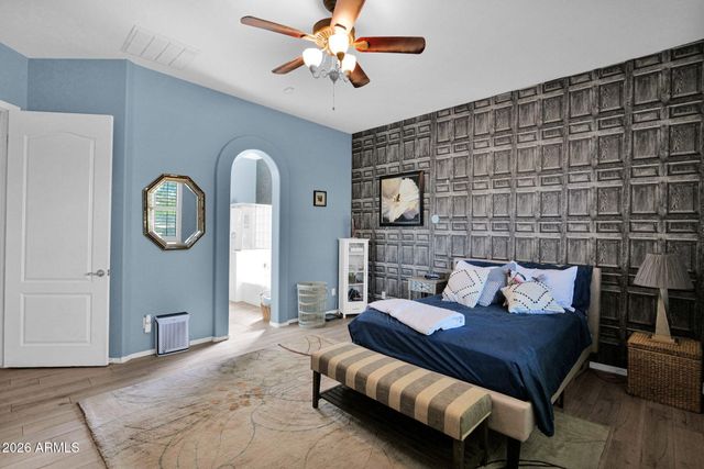 3102 W EAGLE CLAW Drive, Phoenix, AZ 85086