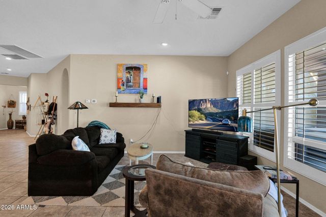 3102 W EAGLE CLAW Drive, Phoenix, AZ 85086