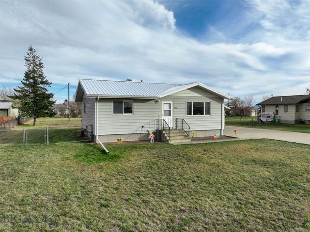6001 Vigilante Lane, Great Falls, MT 59404
