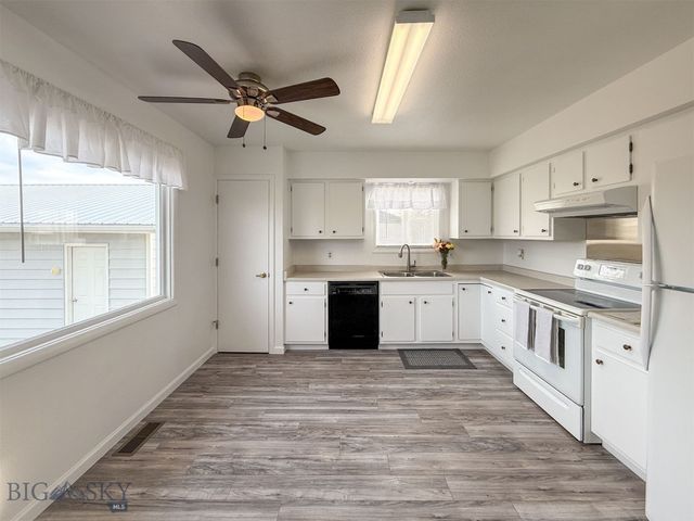 6001 Vigilante Lane, Great Falls, MT 59404