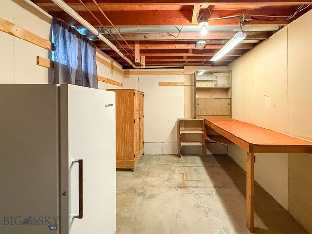 6001 Vigilante Lane, Great Falls, MT 59404