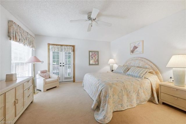 110 Siena WAY 206, Naples, FL 34119