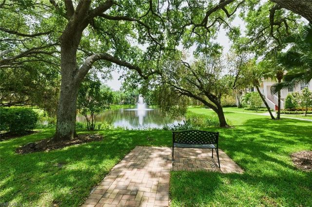 110 Siena WAY 206, Naples, FL 34119