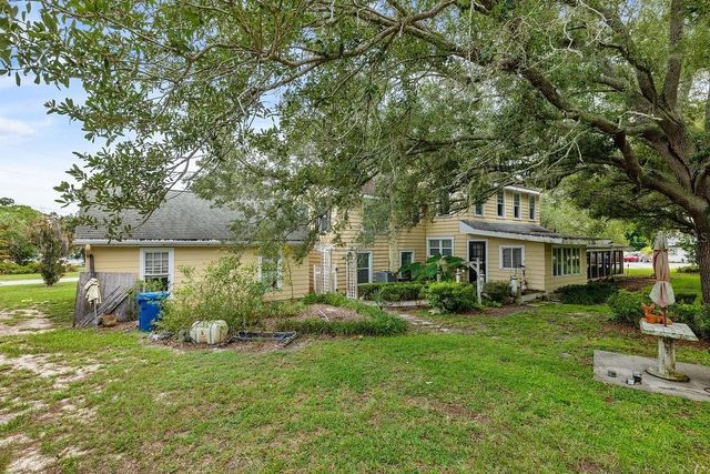 800 W LAKE ELBERT DRIVE NE, Winter Haven, FL 33881