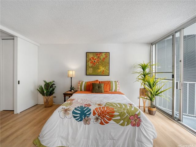 1617 Kapiolani Boulevard 807, Honolulu, HI 96814