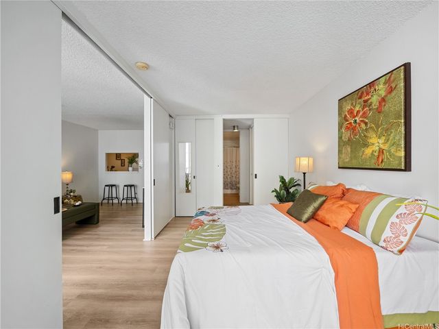 1617 Kapiolani Boulevard 807, Honolulu, HI 96814