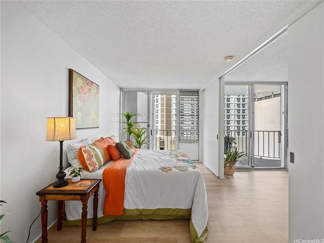 1617 Kapiolani Boulevard 807, Honolulu, HI 96814