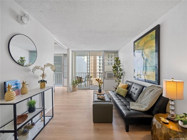 1617 Kapiolani Boulevard 807, Honolulu, HI 96814