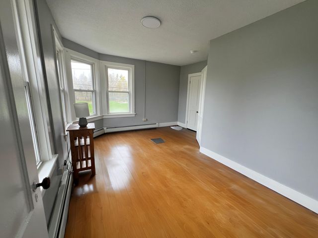 1257 Sunset Drive, Willsboro, NY 12996