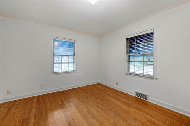 5315 Norwood Road, Fairway, KS 66205