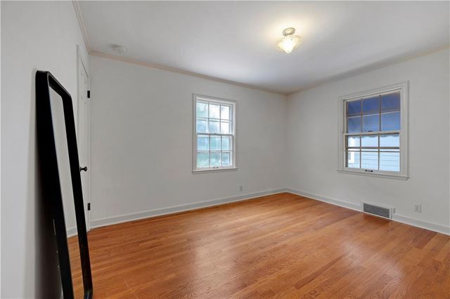 5315 Norwood Road, Fairway, KS 66205