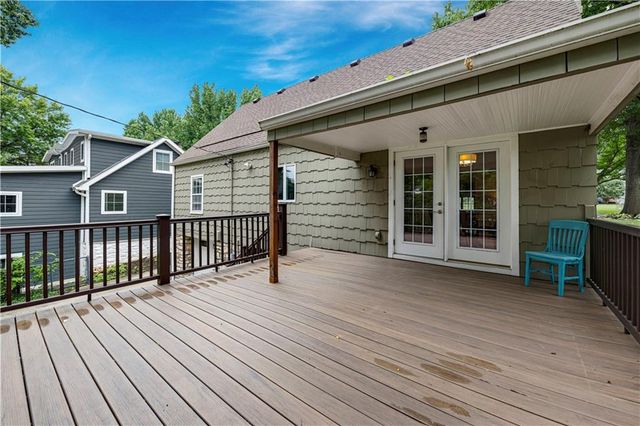 5315 Norwood Road, Fairway, KS 66205