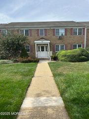 59 Stonehurst Boulevard, C, Freehold, NJ 07728