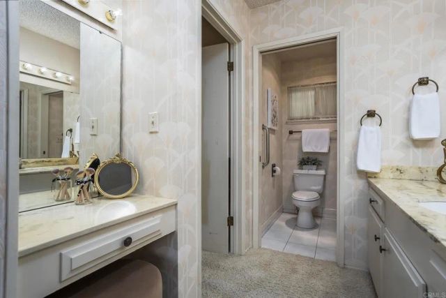 11238 ROLLING HILLS DR, El Cajon, CA 92020