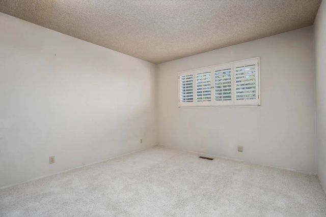 11238 ROLLING HILLS DR, El Cajon, CA 92020