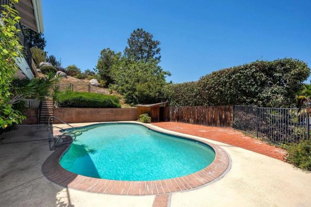 11238 ROLLING HILLS DR, El Cajon, CA 92020