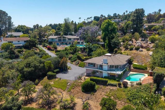 11238 ROLLING HILLS DR, El Cajon, CA 92020