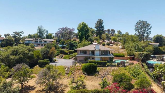 11238 ROLLING HILLS DR, El Cajon, CA 92020