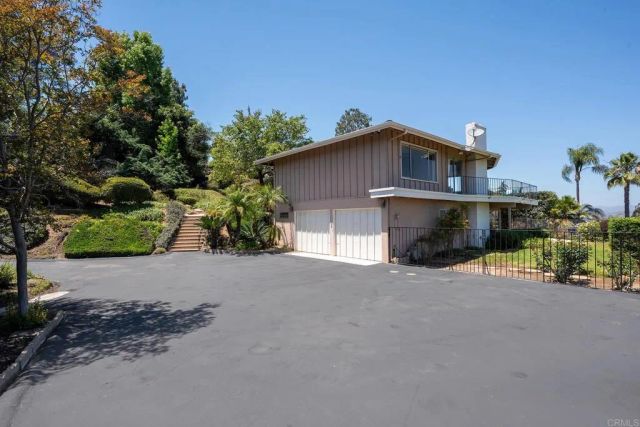11238 ROLLING HILLS DR, El Cajon, CA 92020