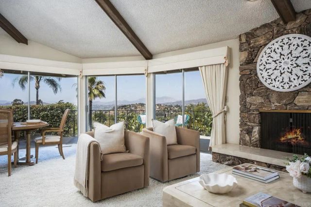 11238 ROLLING HILLS DR, El Cajon, CA 92020