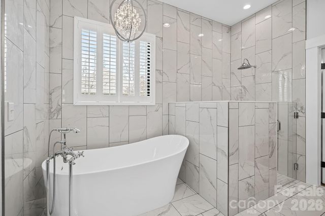 31 Grizzly Drive, Leicester, NC 28748