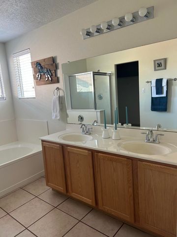 2117 Margarita Drive SE, Rio Rancho, NM 87124