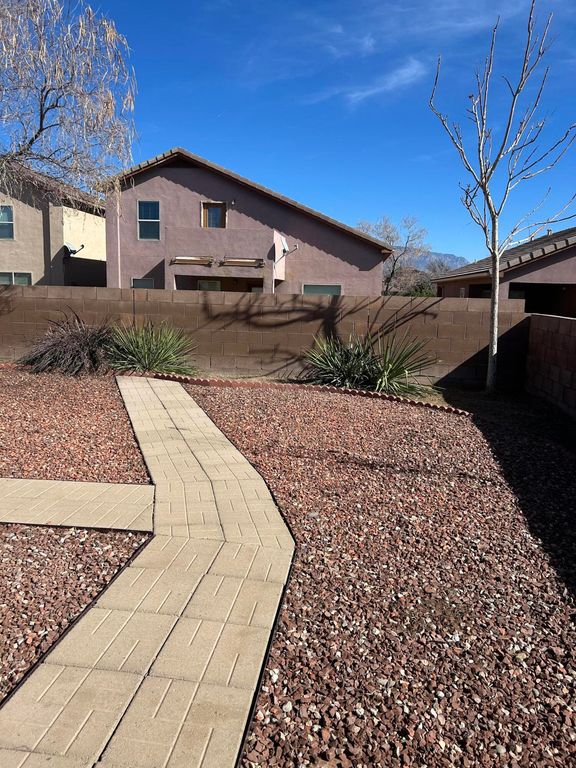 2117 Margarita Drive SE, Rio Rancho, NM 87124