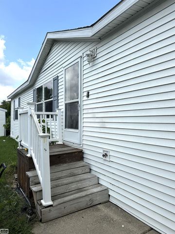 38067 St. Tropez Drive, Clinton Twp, MI 48038