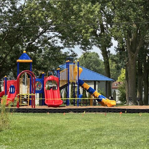 38067 St. Tropez Drive, Clinton Twp, MI 48038
