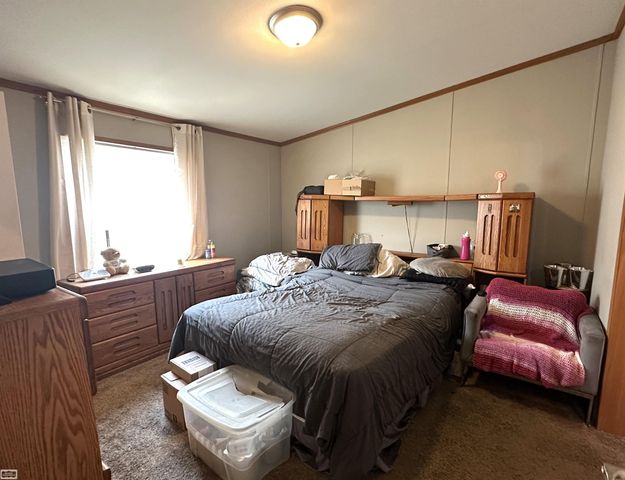 38067 St. Tropez Drive, Clinton Twp, MI 48038